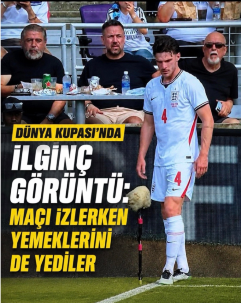 DÜNYA KUPASI'NDA iLGINÇ GÖRÜNTU MAÇI İZLERKEN YEMEKLERİNİ DE YEDİLER